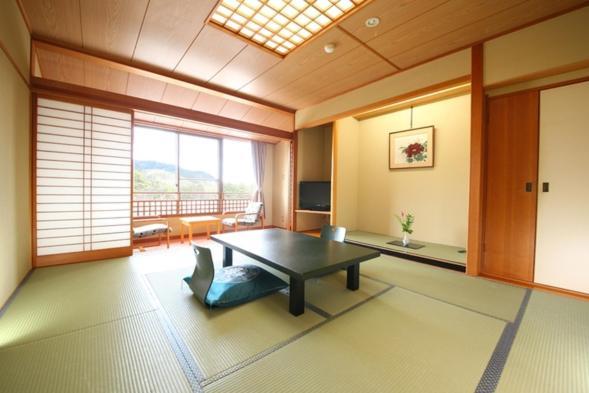 Tateyama Prince Hotel Омачи Екстериор снимка