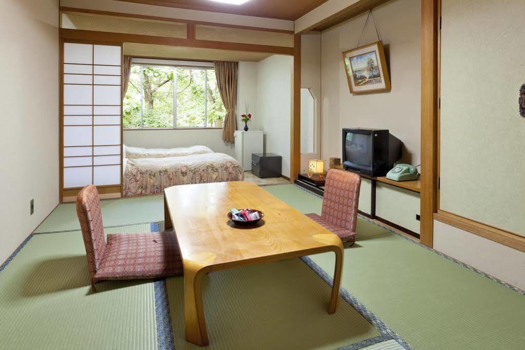 Tateyama Prince Hotel Омачи Екстериор снимка